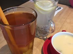 -必胜客(WOW中心城店)