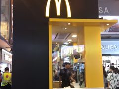 门面-麦当劳(番禺易发商业街店)