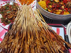 -辣小鲜·南昌大排档(船山路店)