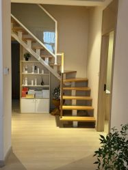 -百秀名媛纹绣美学护肤中心