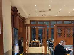 -黔蘑菇四季餐厅(观山湖店)