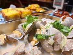 -街角等你.大连海鲜烧烤.经典铁板海鲜串(西安路店)