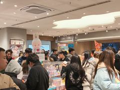 -泡泡玛特POPMART(国金街店)