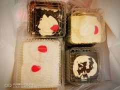 -红宝石·鲜奶小方·海派西点房(南丹店)