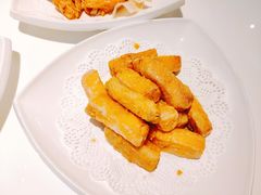 网红咸蛋黄焗南瓜-至潮餐厅精致粤菜·活鲈鱼·走地鸡(珠江新城店)