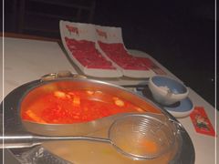 -左庭右院鲜牛肉火锅(浦江欢乐颂店)