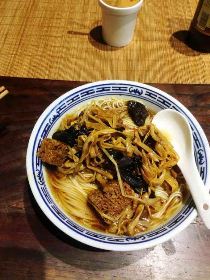 西园寺素食(留园路店)-"这是我第三次来西园寺…人间最美四月天,.
