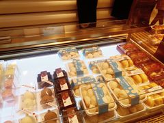 -Yearn Tours妍图(昆山万象汇店)