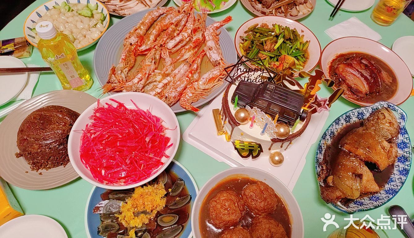 我家的年夜饭