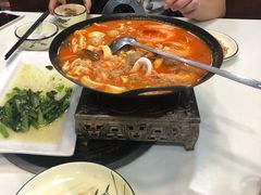 -鑫悦楼煎蟹·16年海鲜大排档