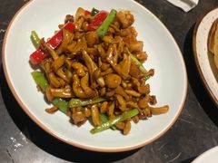 -大树餐厅(红旗街万达店)