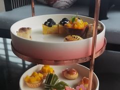 -亚龙湾喜来登·美景台大堂吧