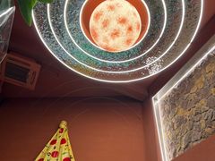 -Dragon Pizza•圆脸龙披萨·牛排餐厅