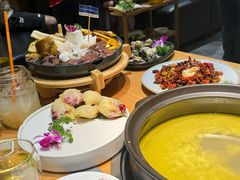 -一朵菌·野生菌探索家火锅(南亚店)