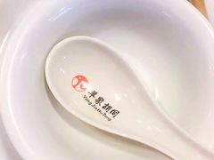 -羊家胡同·龙虾烧烤火锅(龙汇路店)