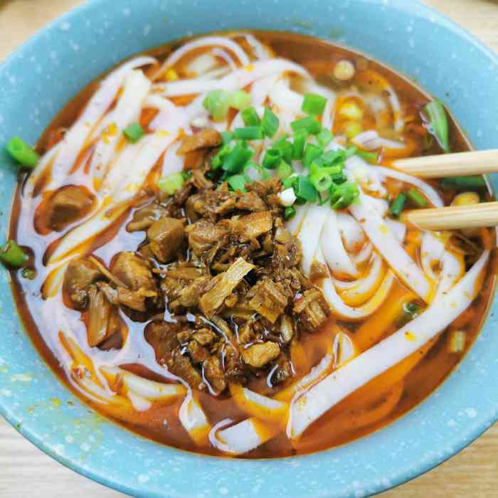 扶欢米粉(滨河大道店)-"「羊杂砂锅」也就是一份砂锅米线加了一点羊.