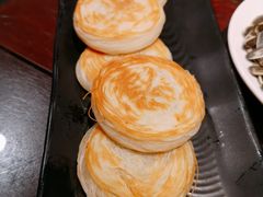 豆沙金丝饼-江边城外烤全鱼(方庄店)