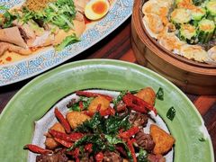 -粤·向群饭店(麓景路店)
