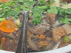 -谊荣海鲜大牌档(石湖店)