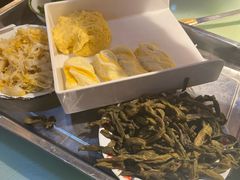 -鱼窝棚柴火铁锅炖(富山屯店)