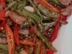 回锅肉-焱焰鲜锅兔·佳味郑氏·自贡特色菜