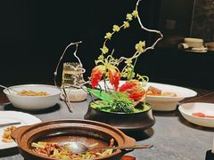 -虹潮荟·餐桌上的美食地理(太阳宫店)