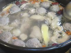 -濠轩阁特色生蚝火锅(水湾路店)