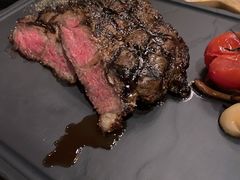 -恰餐厅及酒吧 CHAR Bar & Grill (北京丽都皇冠假日店)