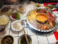 -喜悦小串丹东小黄牛海鲜烧烤大排档(民主广场店)