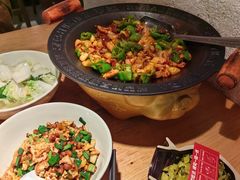 -聚鑫朋酸菜肥肠(九龙仓店)