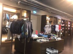 -巴宝莉工厂店/折扣店(工厂店)