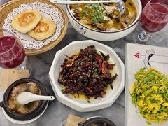 -蔼若春.传承三十年云南菜(金碧公园店)