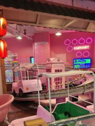 -卡通尼乐园(新达汇三林店)