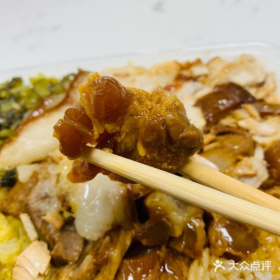 正宗东里老龙猪脚饭(龙田店)