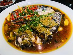 双椒蒸鱼头-湖南人家·家传湖南菜(水围店)