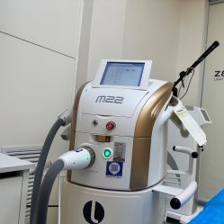 -张小熊连锁轻医美