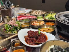 -草家酱蟹炭火烤肉店(珲春南路一店)