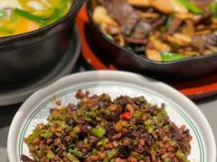 黑三剁-云海肴·汽锅鸡·云南菜(高德置地店)