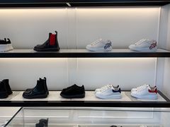 -Alexander McQueen(远洋太古里店)