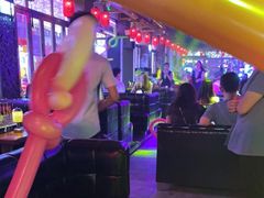 -喜鹊音乐酒馆(西街店)