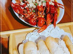 -琥珀老六龙虾(四里河店)