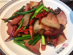 -唐师傅湘西名菜馆(武陵路店)