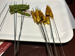 -三个大叔烤羊肉串·歌手驻唱·碳烤鲜肉(西三旗店)
