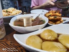 -黑白电视长沙小吃(美林M·LIVE天地东座店)