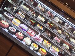 面包甜点陈列柜-85度C(深圳佳宁娜店)