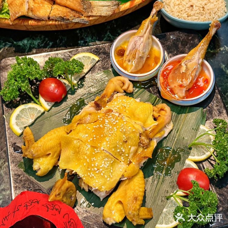 在三亚!!5天吃了3次的椰子鸡!好好吃!