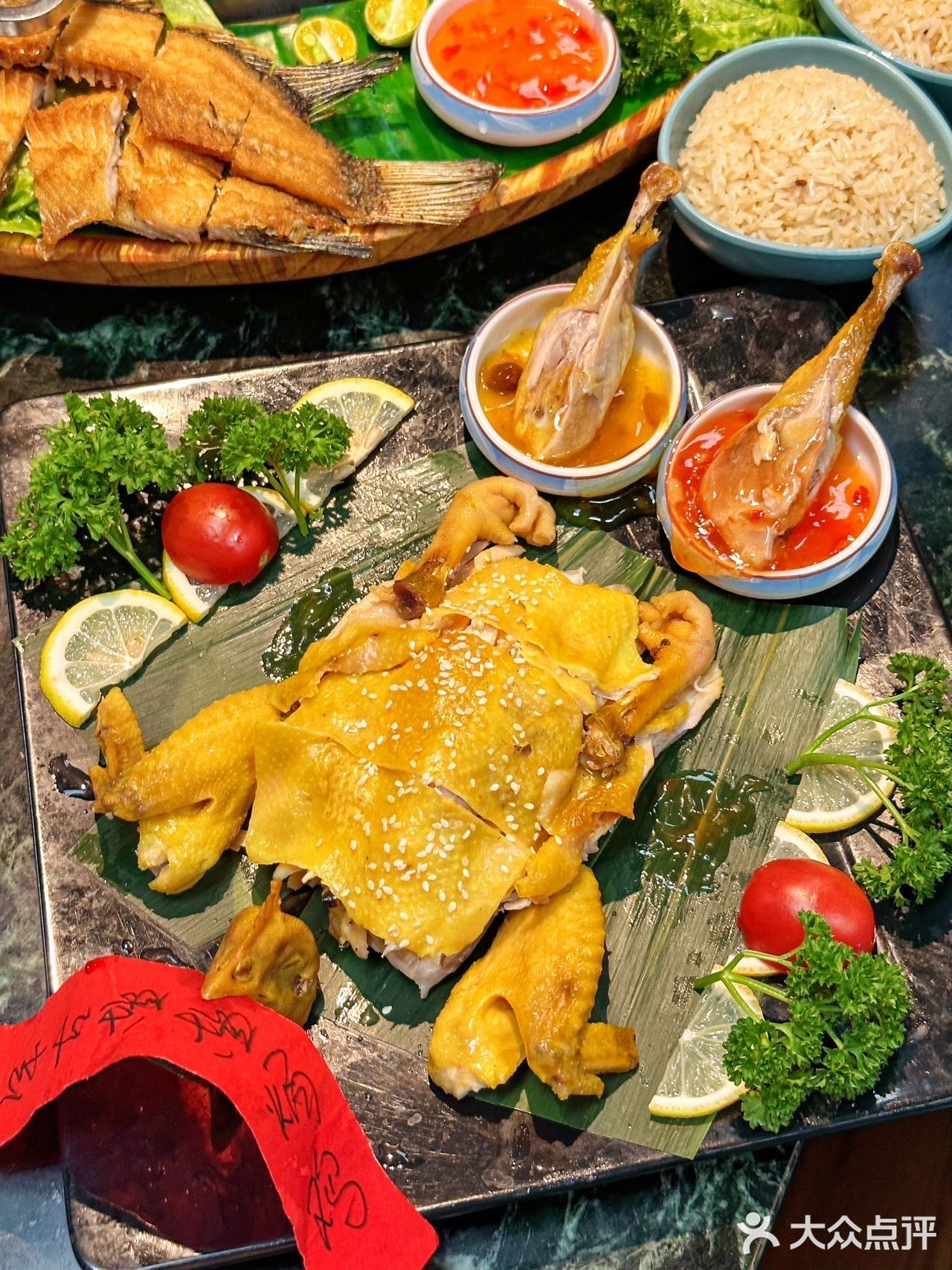 在三亚！！5天吃了3次的椰子鸡！好好吃！