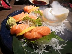 三文鱼腩刺身-鲸山上·私房日料(泰达MSD店)