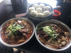 -薛记襄阳香辣牛肉面(平安路店)