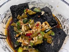 -黑白电视长沙小吃(美林M·LIVE天地东座店)